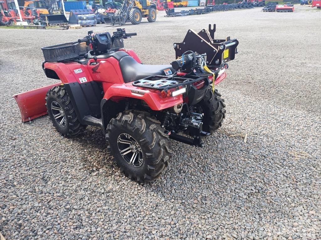 Honda Rubicon 520 沙滩车