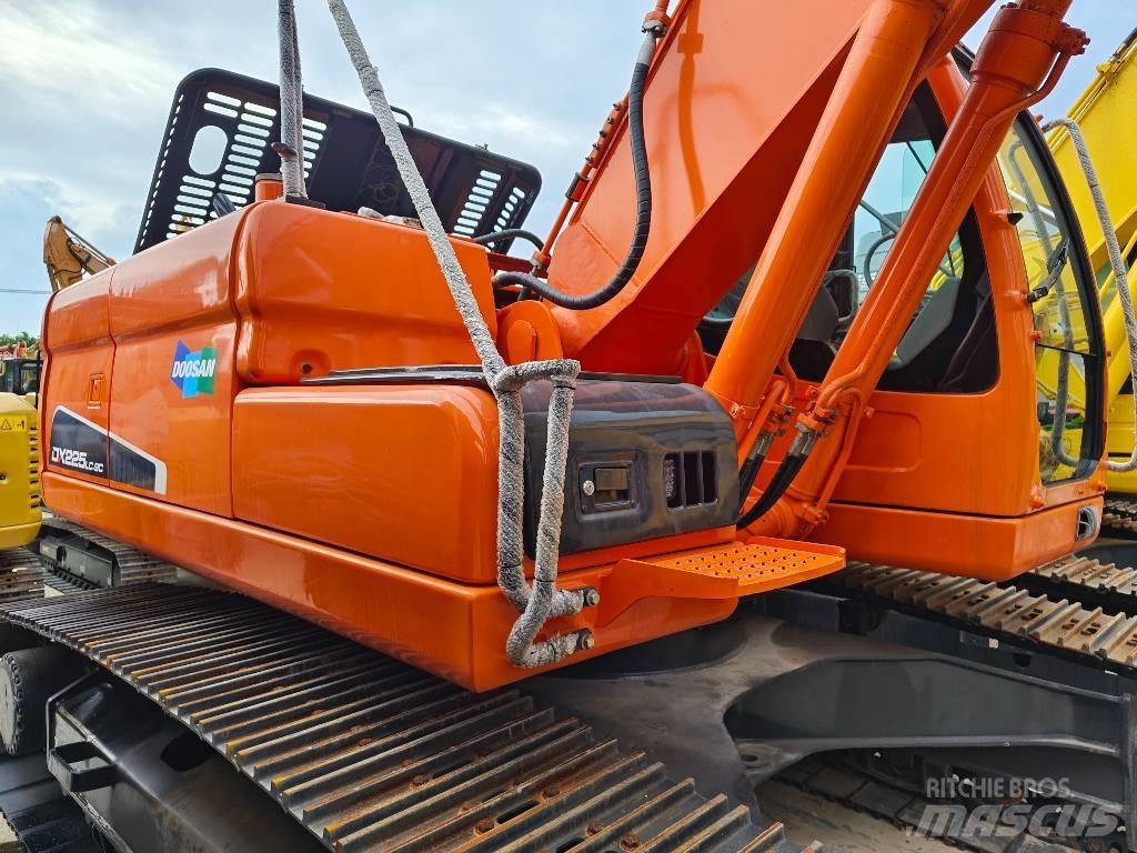 Doosan DX 225 LC 履带挖掘机