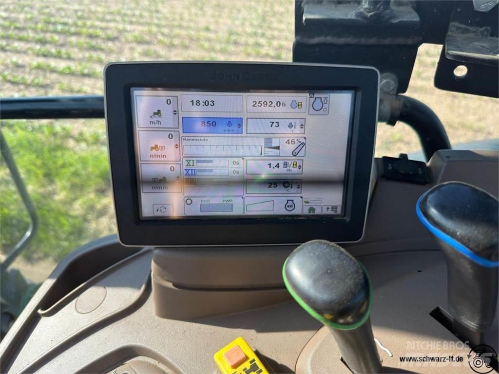 John Deere 6115R 拖拉机/农用车