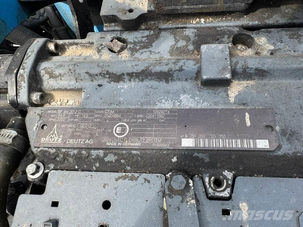 Fuchs MHL 320 工业挖掘机