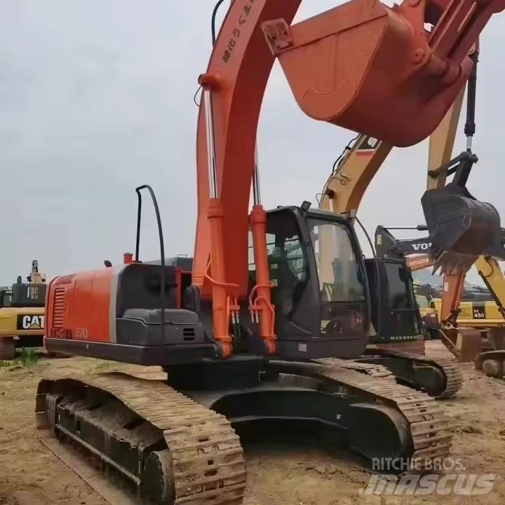 Hitachi ZX 270 履带挖掘机