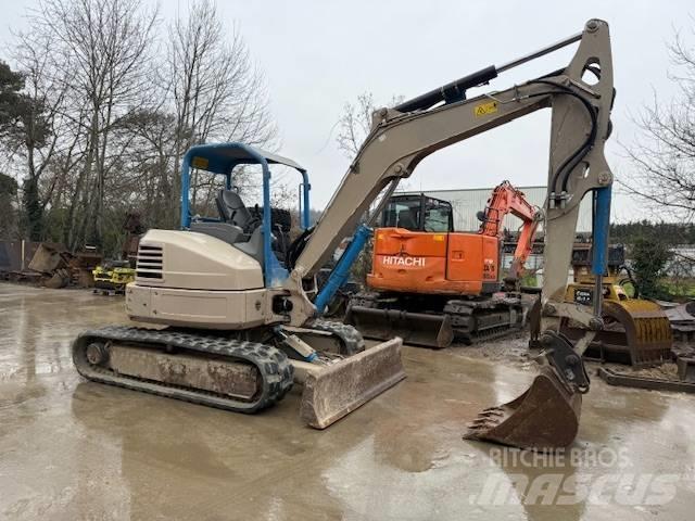 Bobcat E 50 小型挖掘机