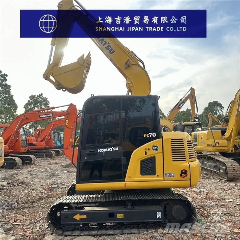 Komatsu PC 70 小型挖掘机