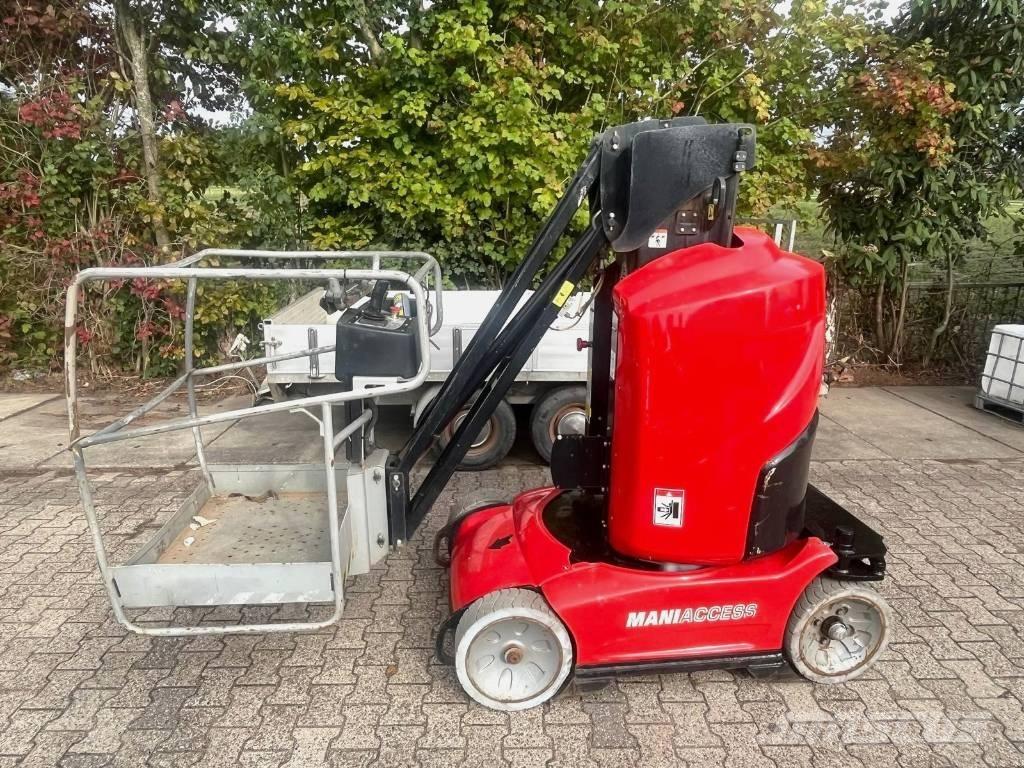 Manitou 100 VJR 客货电梯