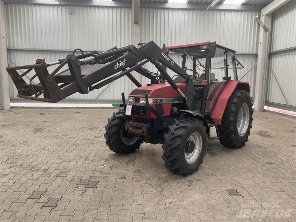 Case IH 3230 拖拉机/农用车