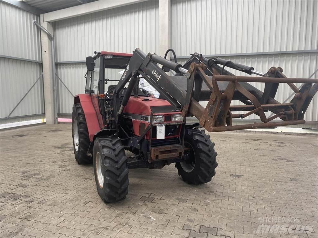 Case IH 3230 拖拉机/农用车