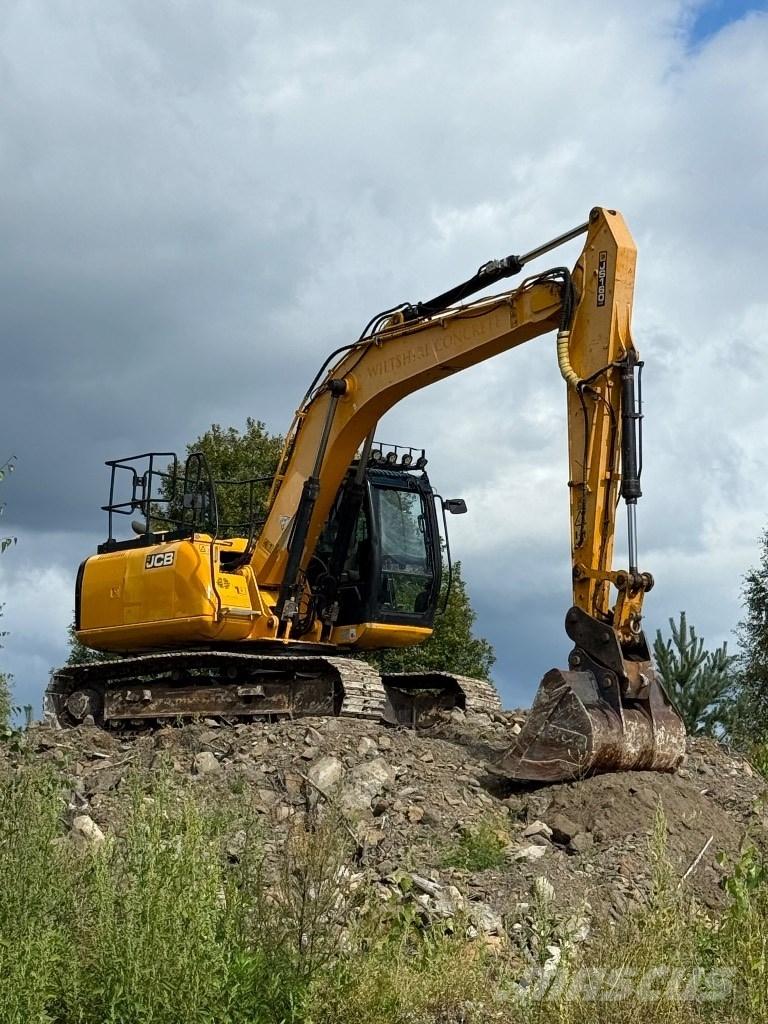 JCB JS 160 LC 履带挖掘机