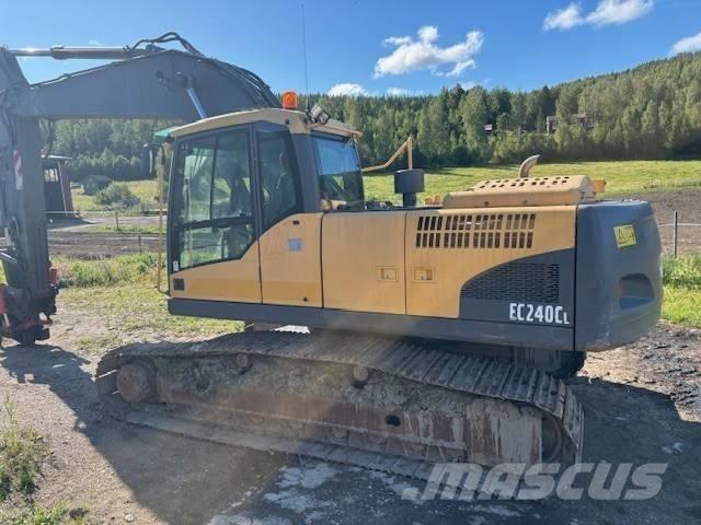 Volvo BM Ec 240 履带挖掘机