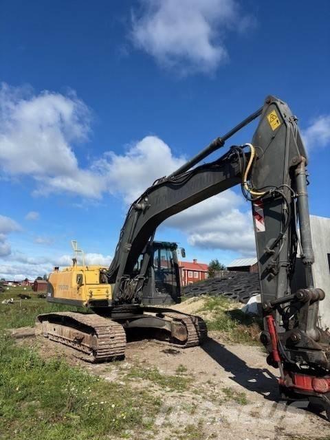 Volvo BM Ec 240 履带挖掘机