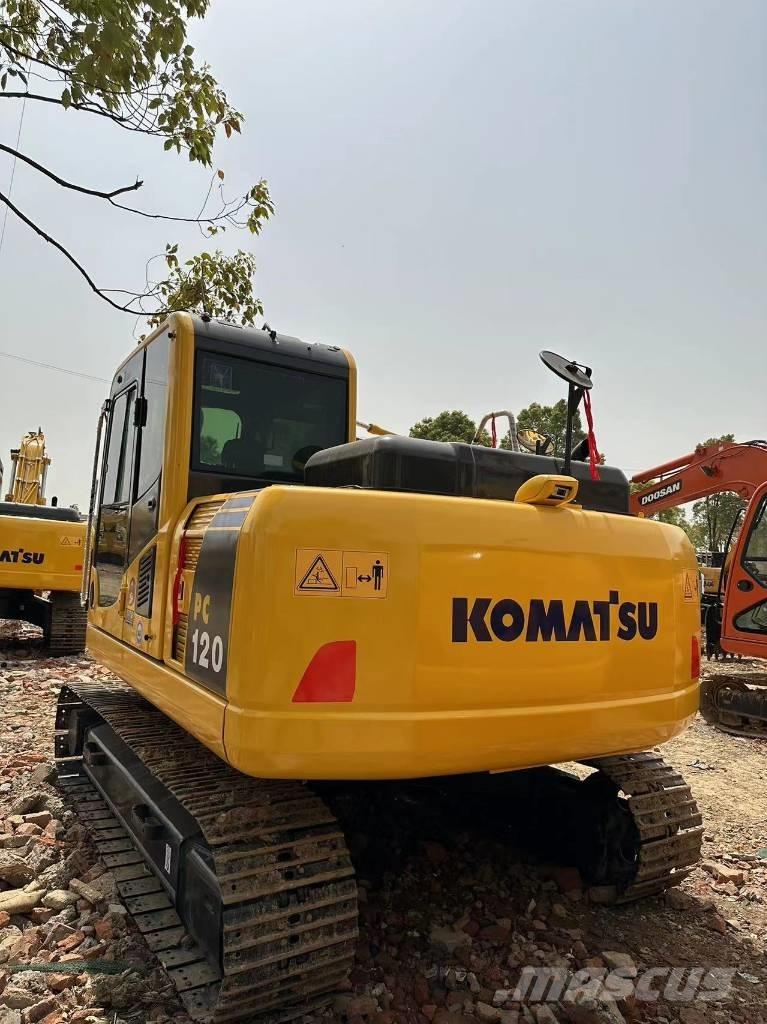 Komatsu PC 120 中型挖掘机