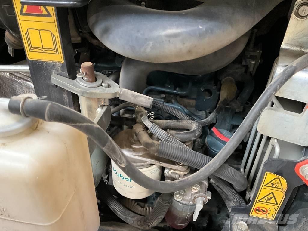 Kubota U 27-4 小型挖掘机