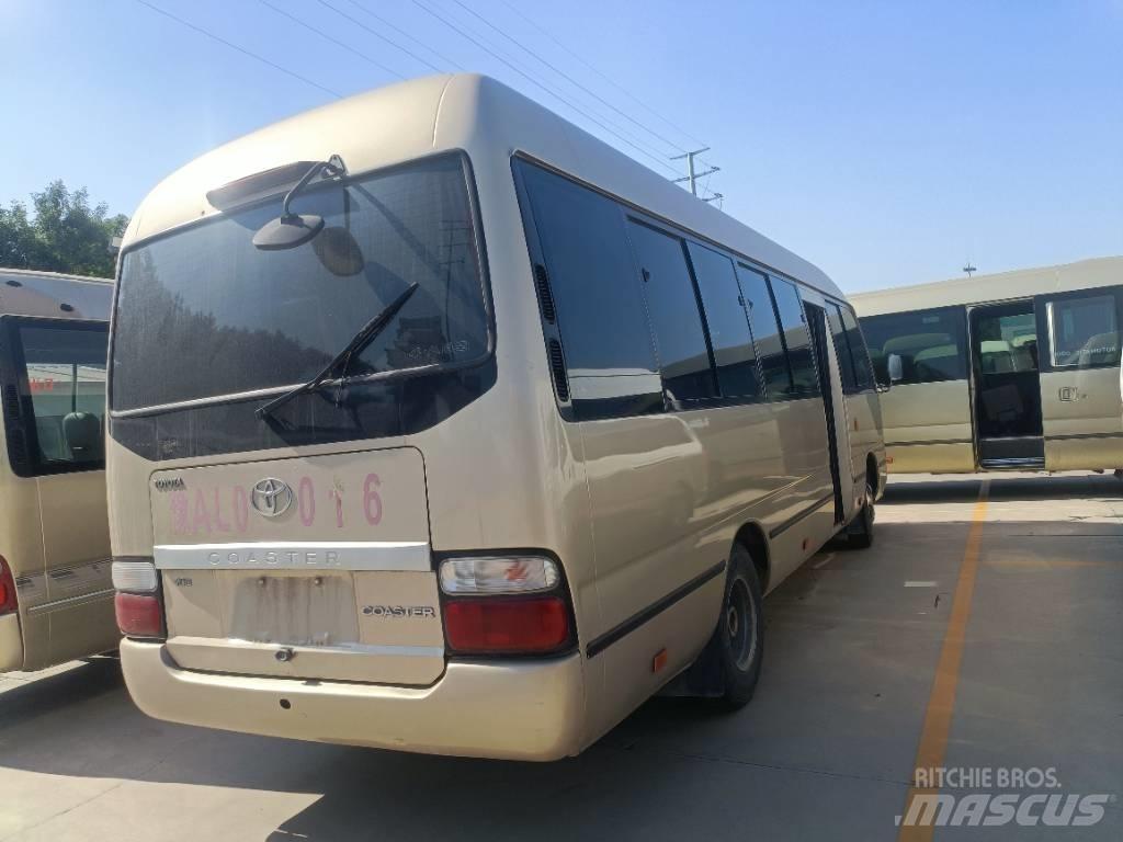 Toyota Coaster Bus 迷你巴士
