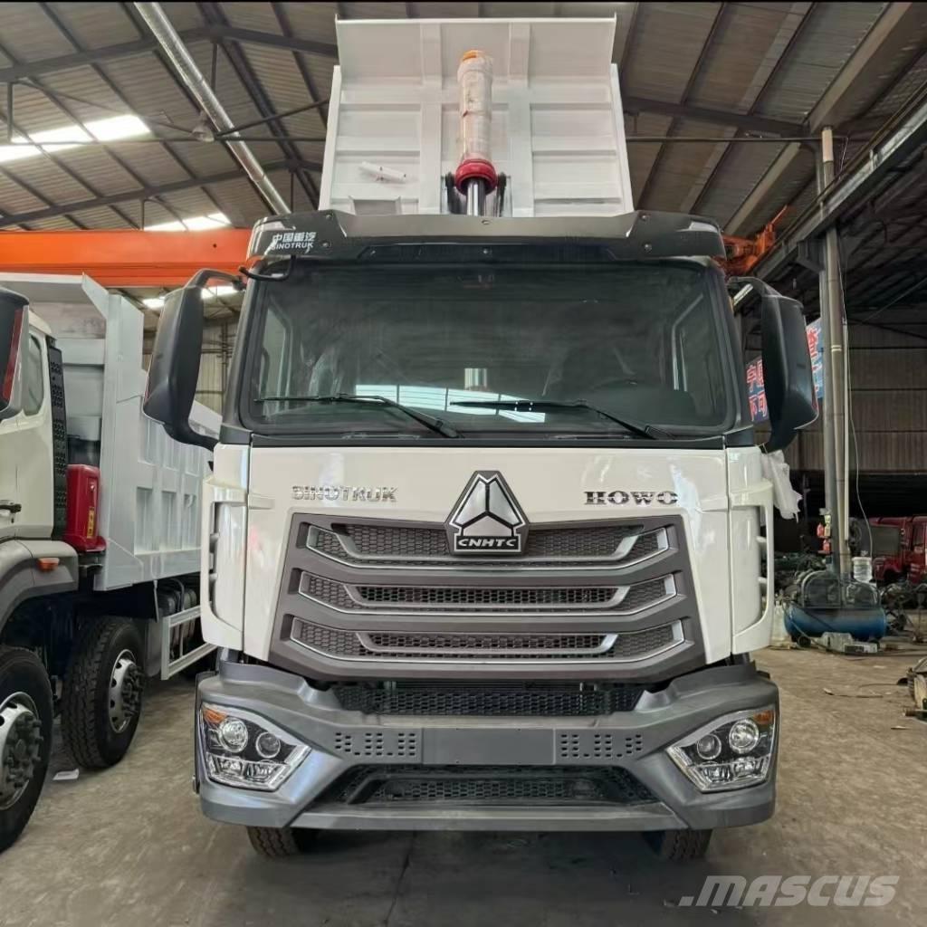 Howo 371 8x4 自卸式货车