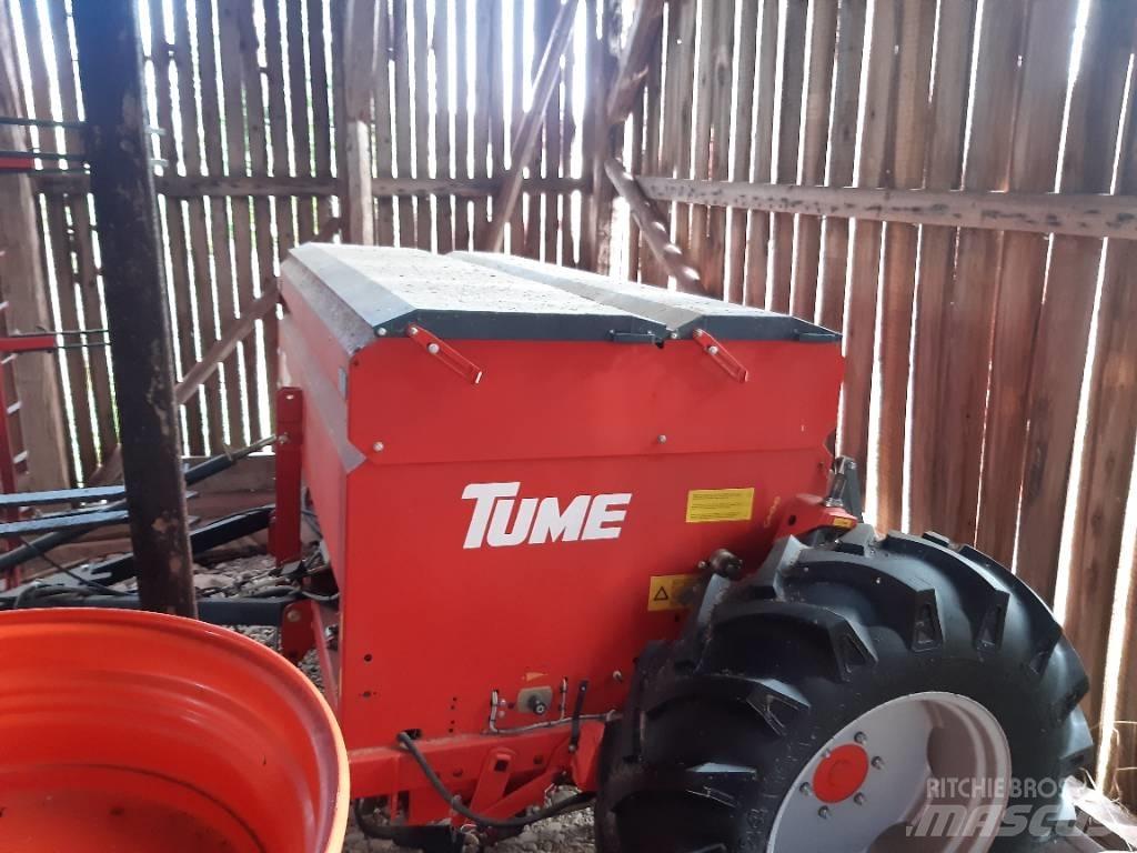 Tume HKL2500 多功能条播机