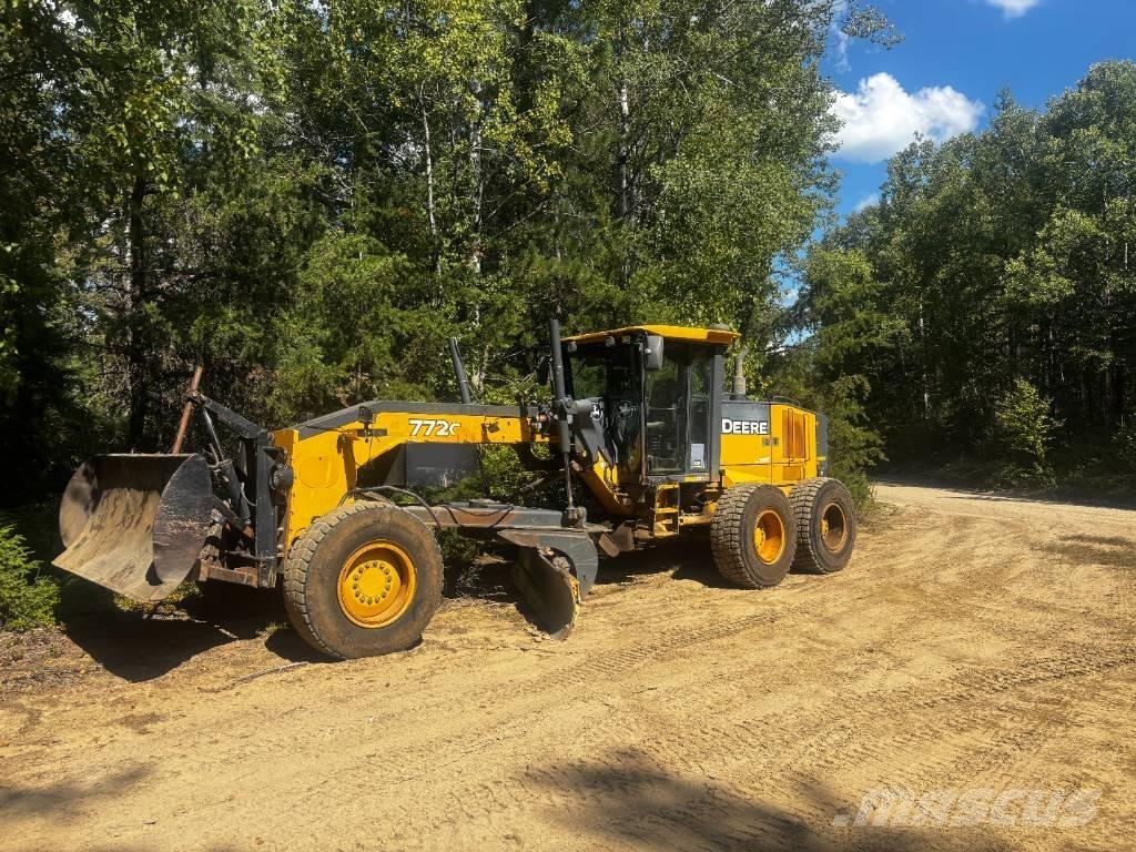 John Deere 772 G 平地机/推土机