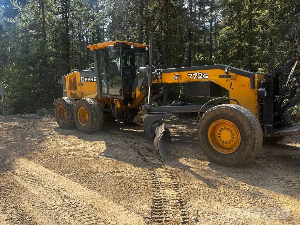 John Deere 772 G 平地机/推土机