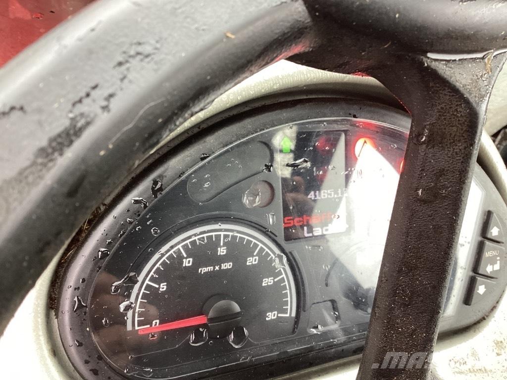 Schäffer 3550 多功能装载机