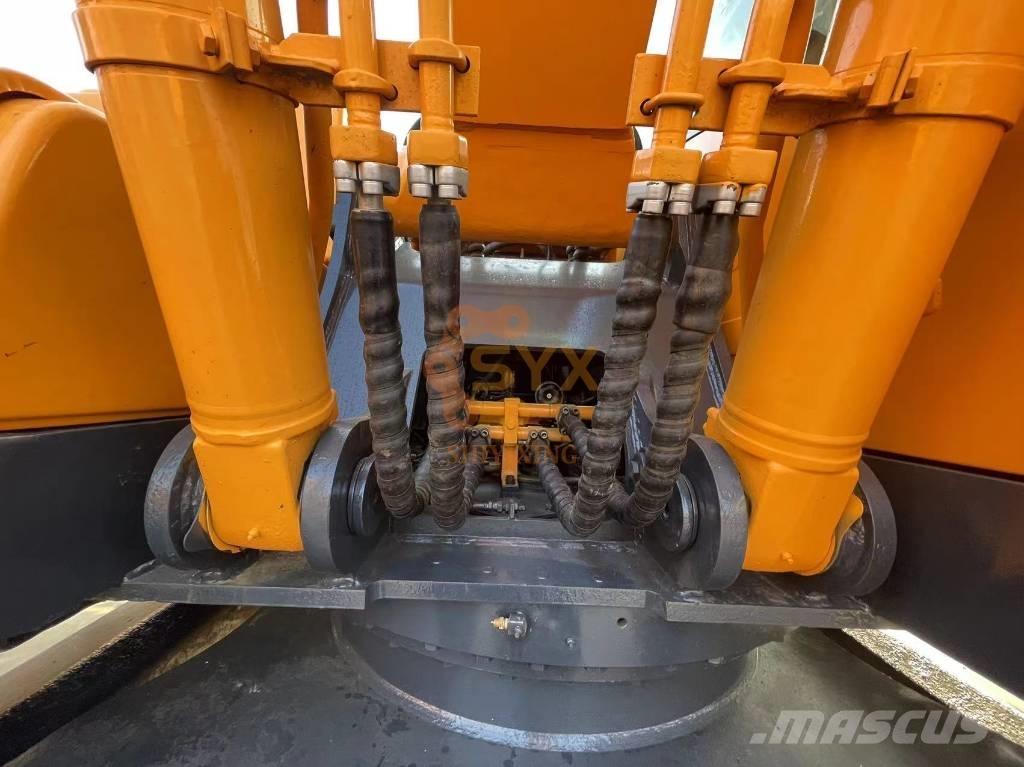 Hyundai 220-9 履带挖掘机