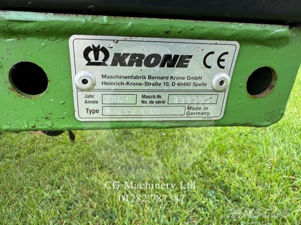 Krone R320 装载牵引式割草机