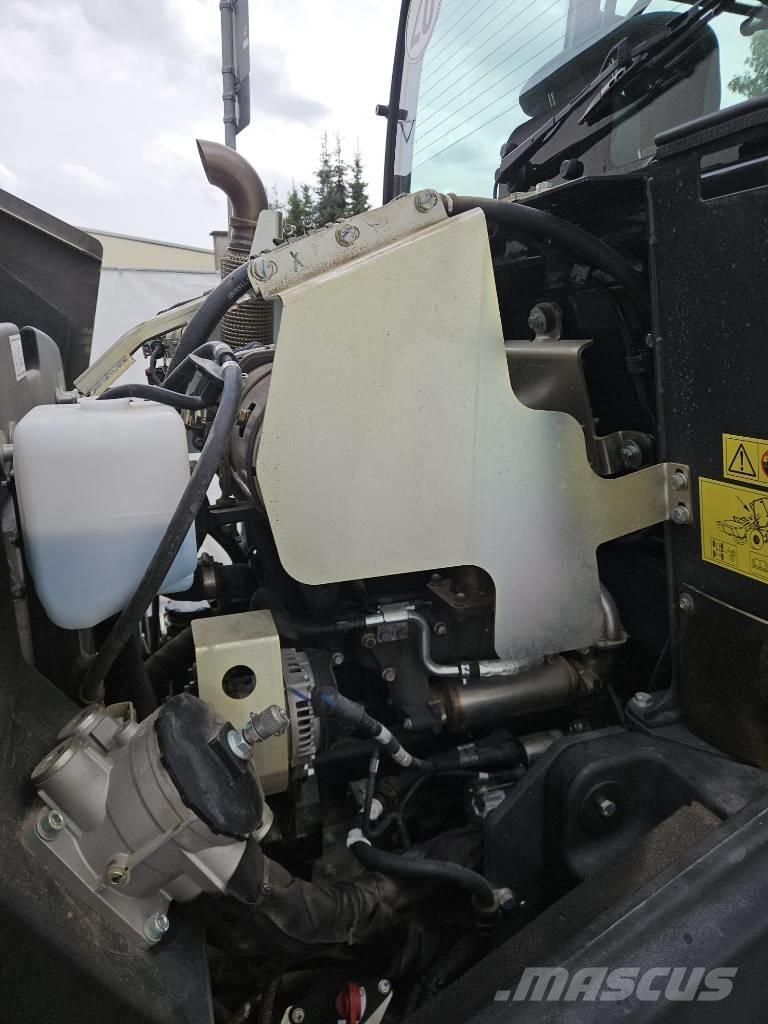 Komatsu WA 70 M-8 轮式装载机