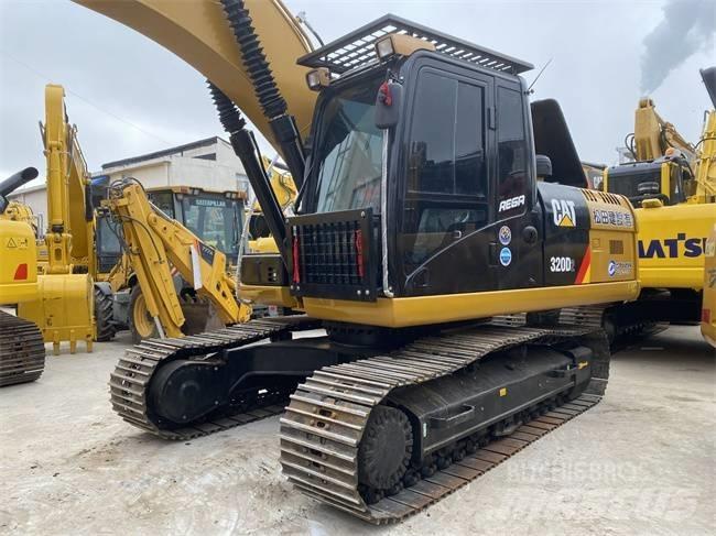 CAT 320 D 履带挖掘机