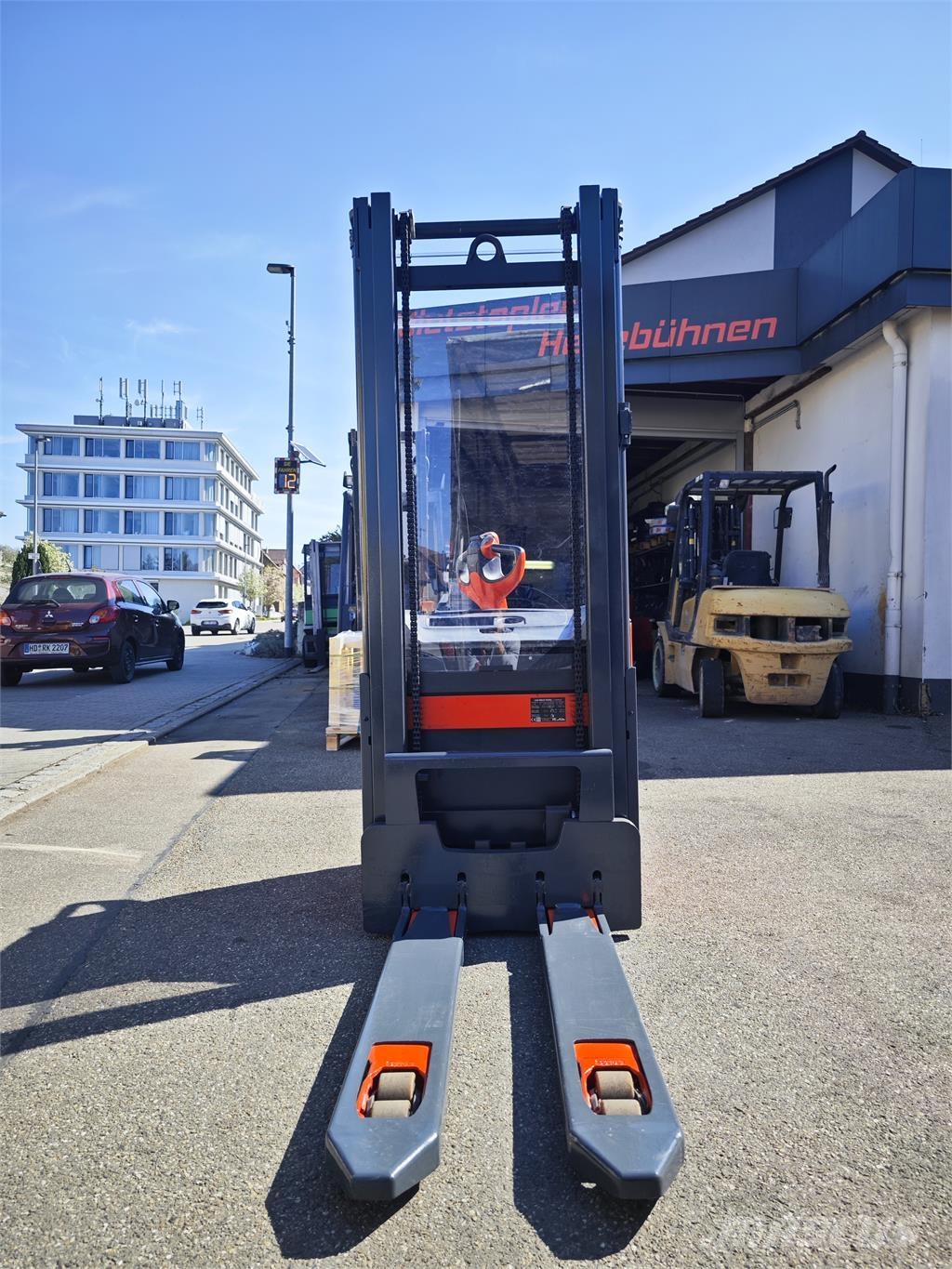 Linde L16 行走式堆垛机