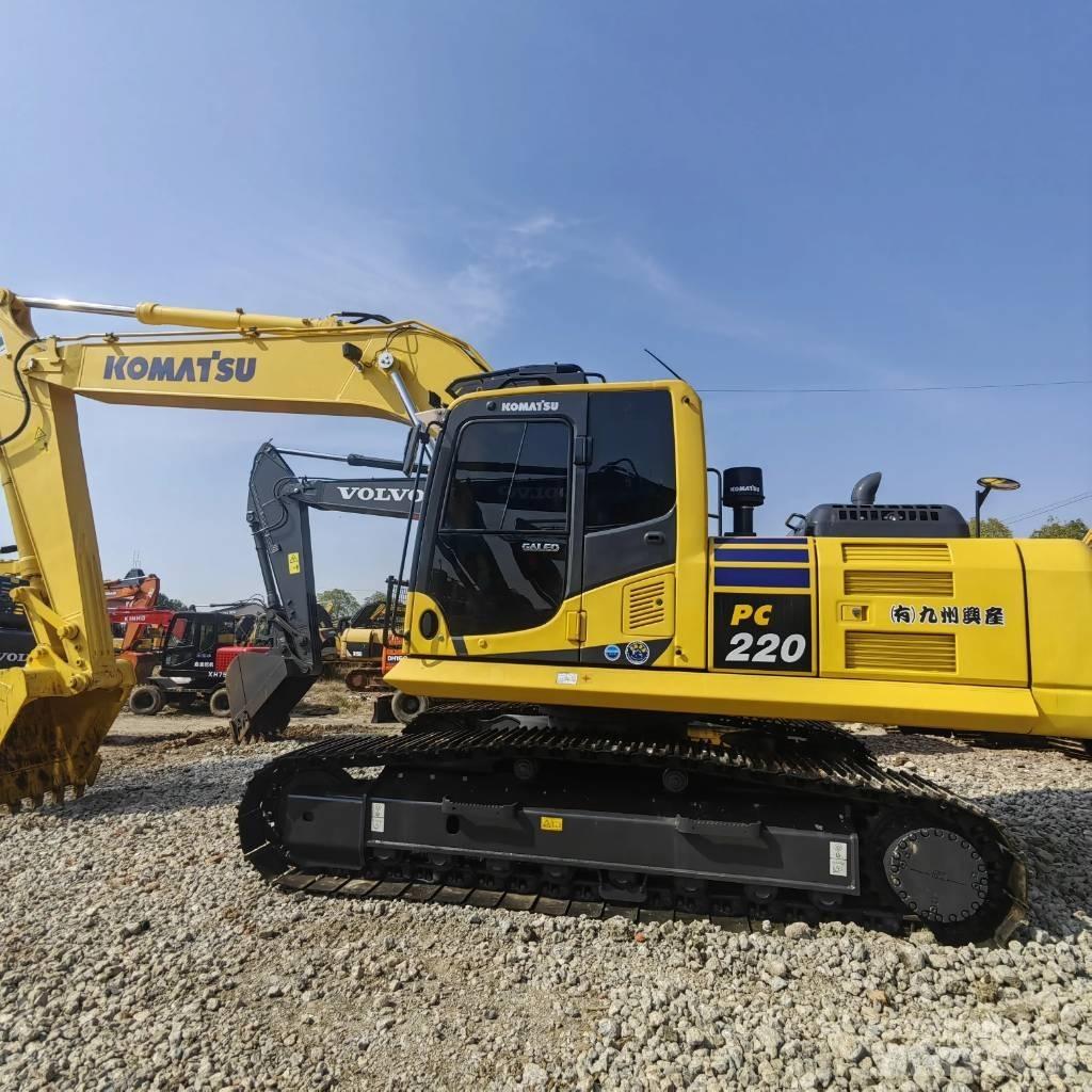 Komatsu PC 220-8 履带挖掘机