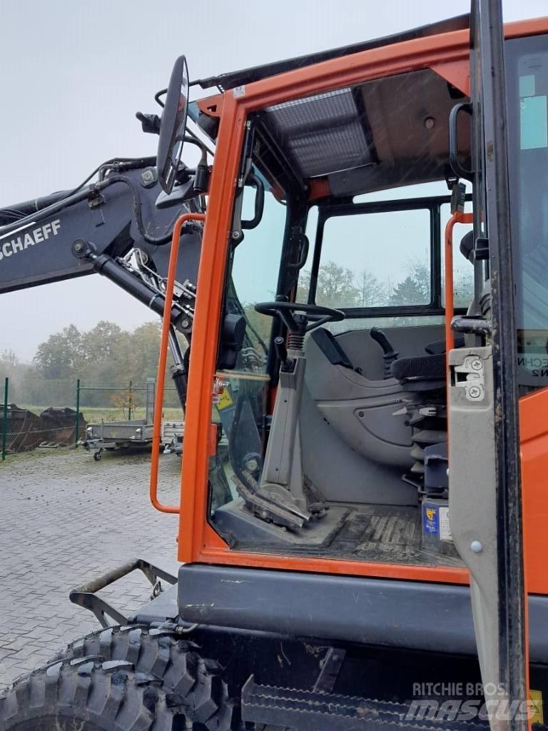 Schaeff TW75 轮式挖掘机