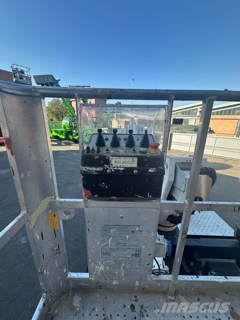 Multitel MX 200 车载式高空作业车