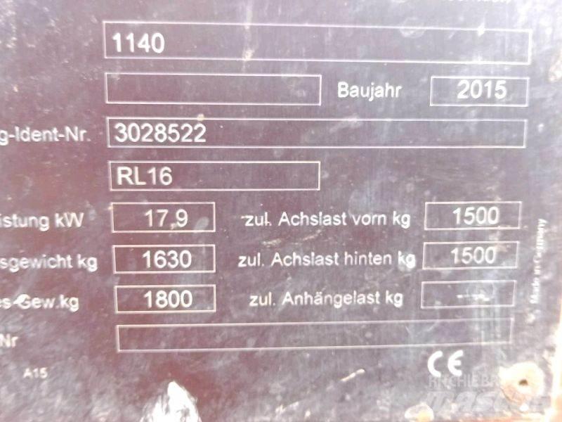 Weidemann 1140 滑移装载机