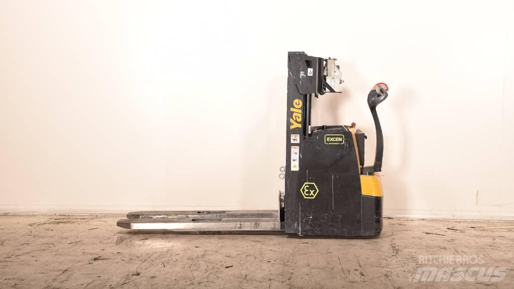 Yale MS20 手推堆垛车