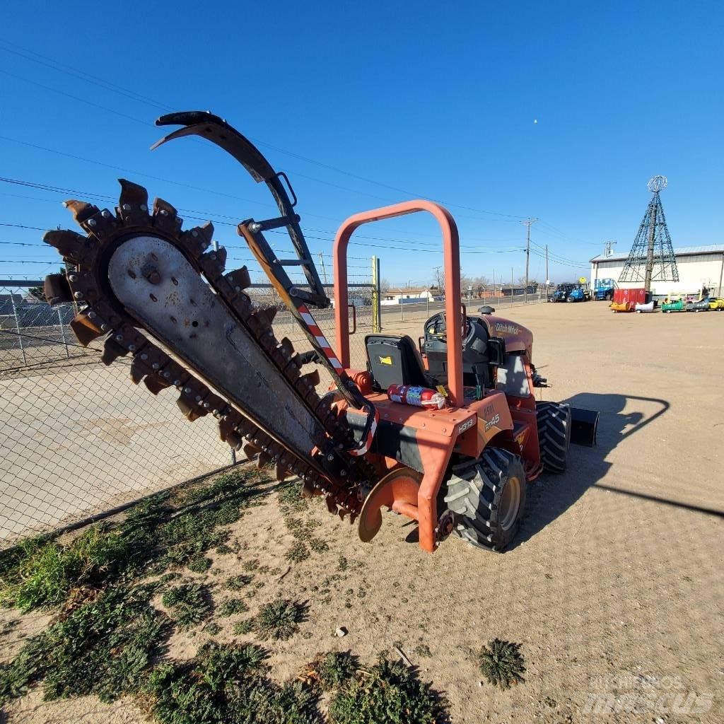 Ditch Witch RT 45 挖沟机