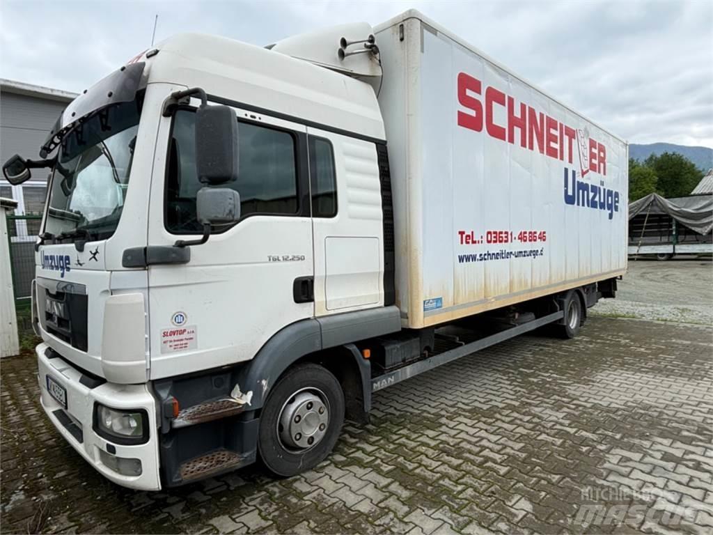 MAN TGL 12.250 厢式货车