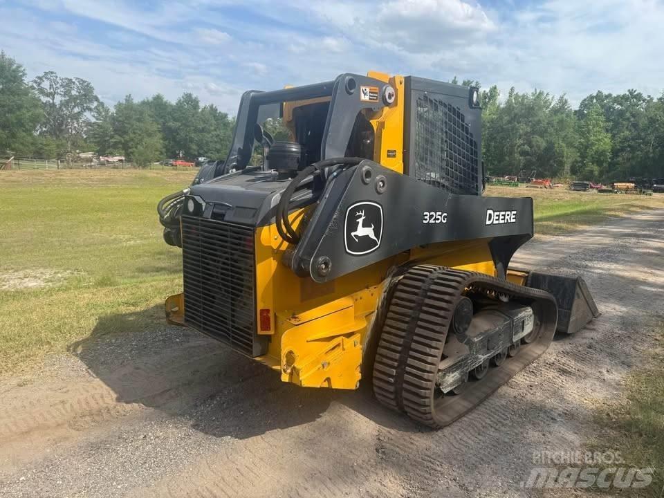 John Deere 325G 滑移装载机