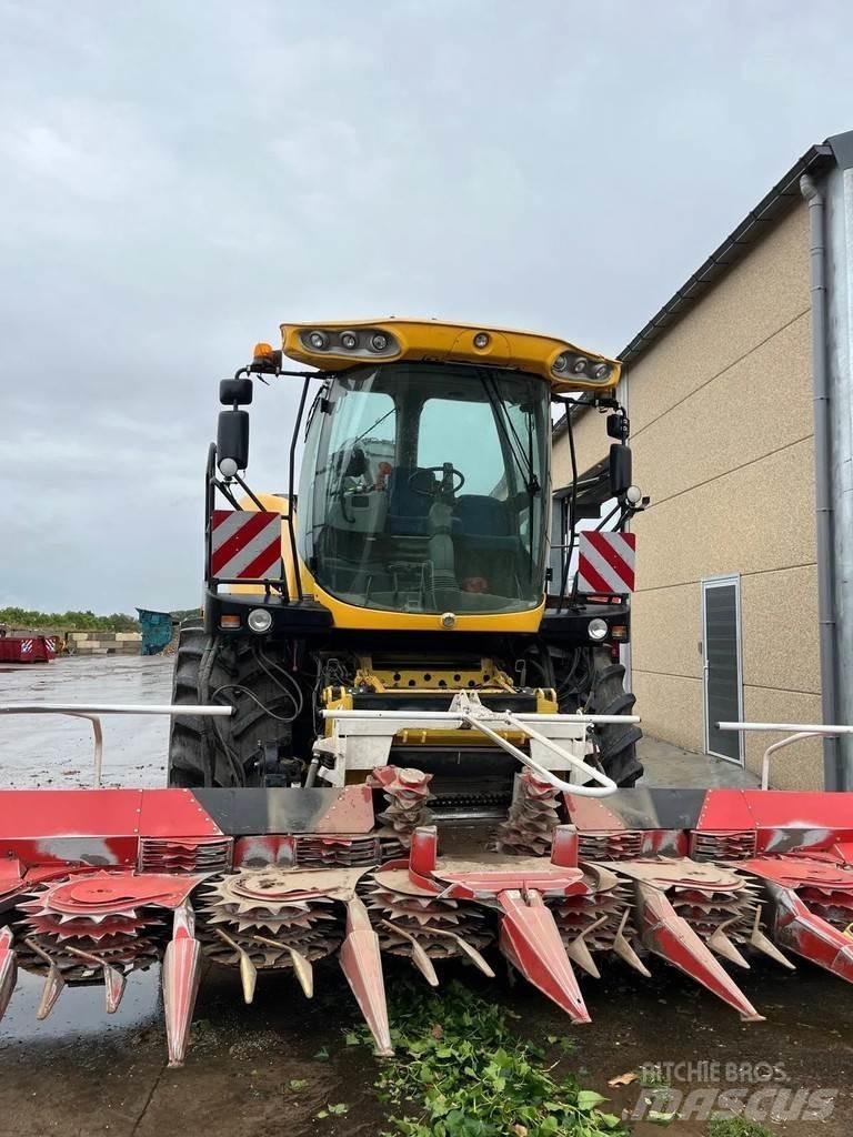 New Holland FR9060 联合收割机