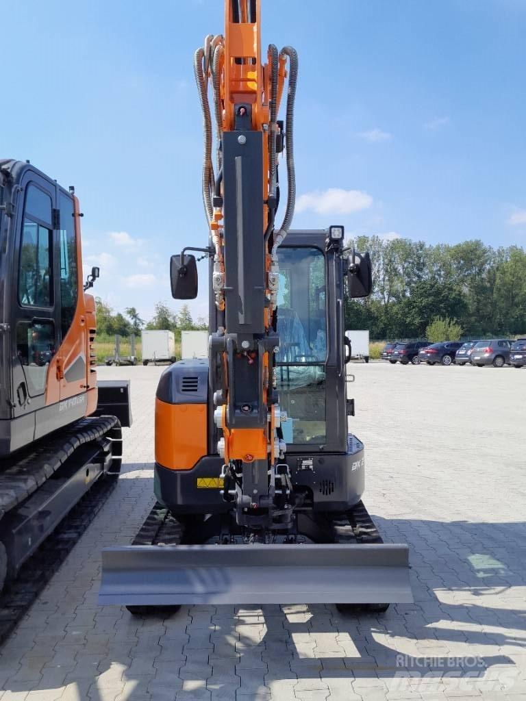 Doosan DX 27 Z-7 小型挖掘机