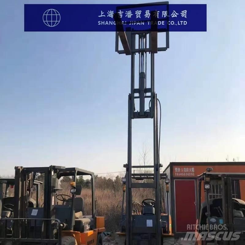 TCM 30 柴油叉车