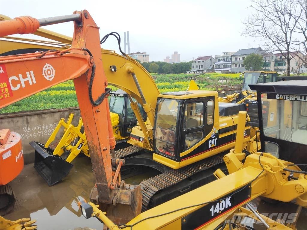 CAT 320B 履带挖掘机