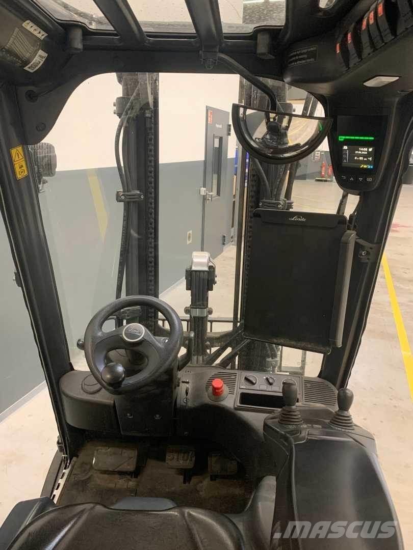 Linde E20L 电动叉车