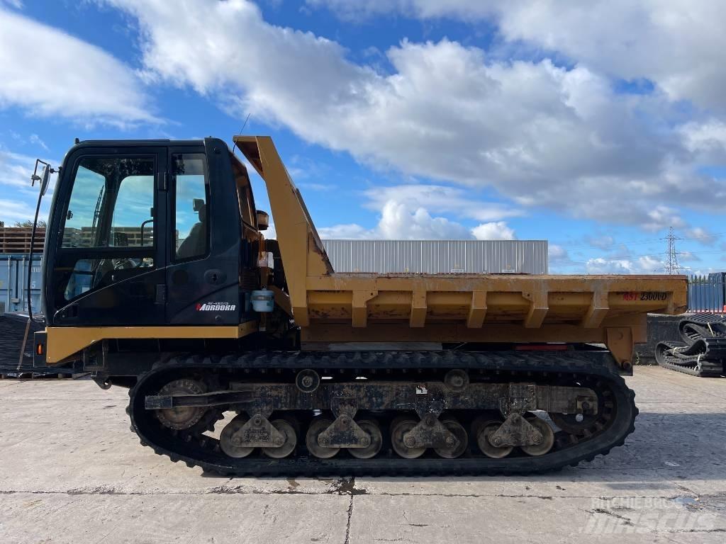 Morooka MST 2300 履带式自卸车