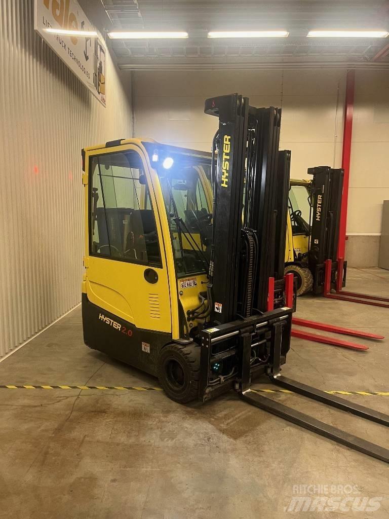 Hyster J2.0XNT MWB 电动叉车