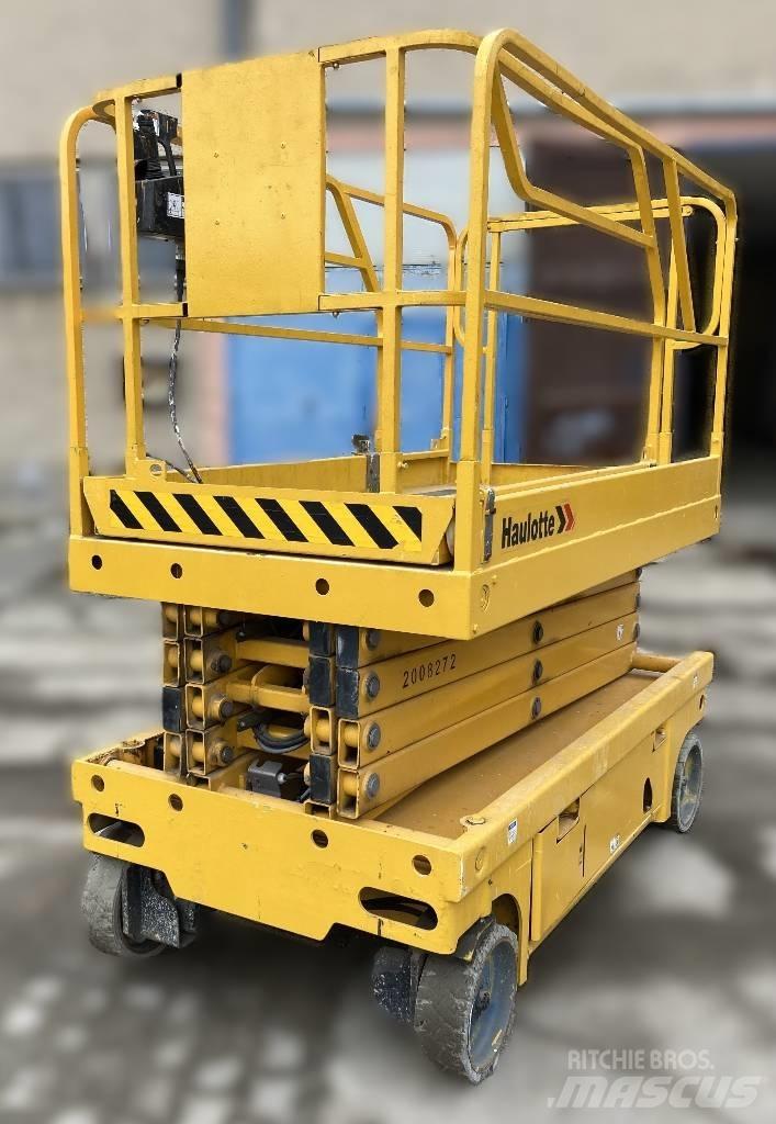 Haulotte Compact 12 剪叉式升降机