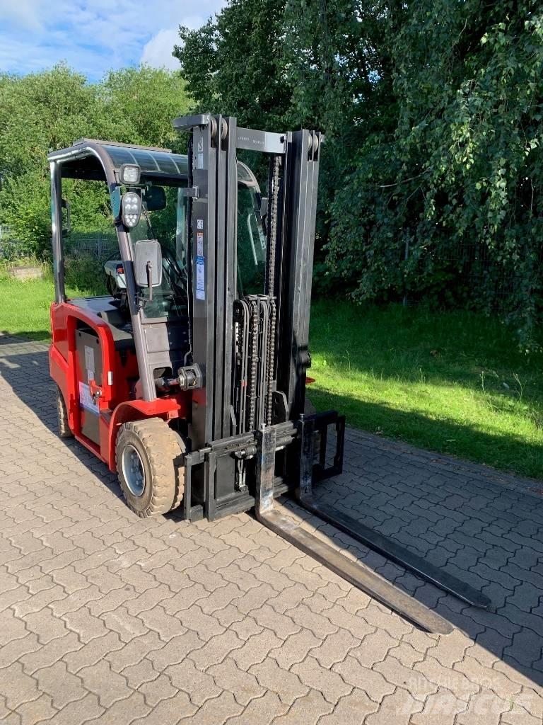 Manitou ME425C 电动叉车
