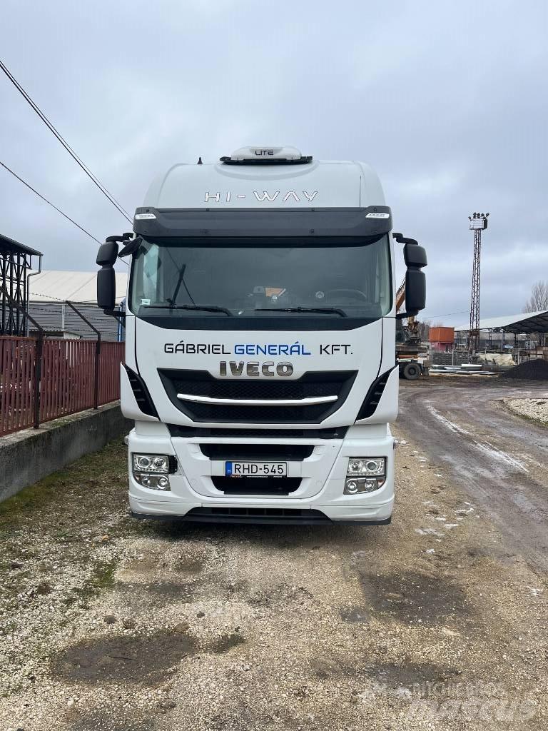 Iveco Stralis 460 牵引车