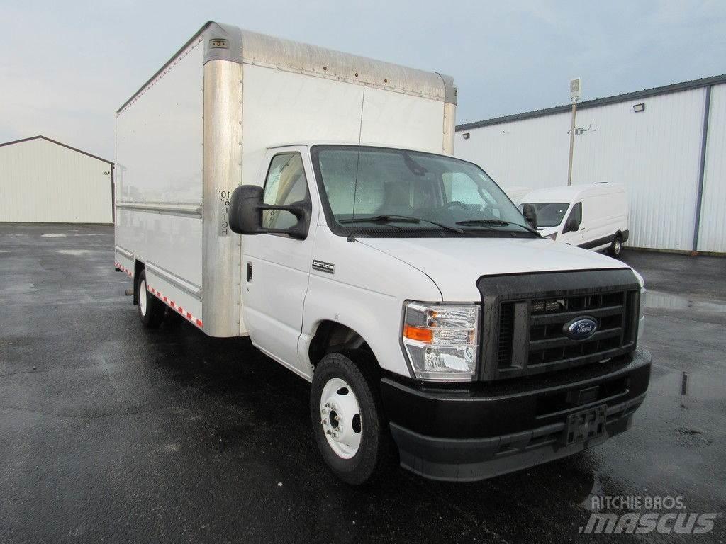 Ford E-350 厢式货车