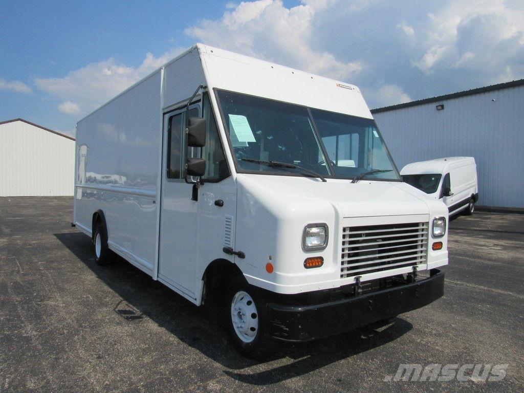 Ford E-450 厢式货车