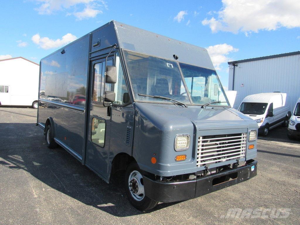 Ford E-450 厢式货车