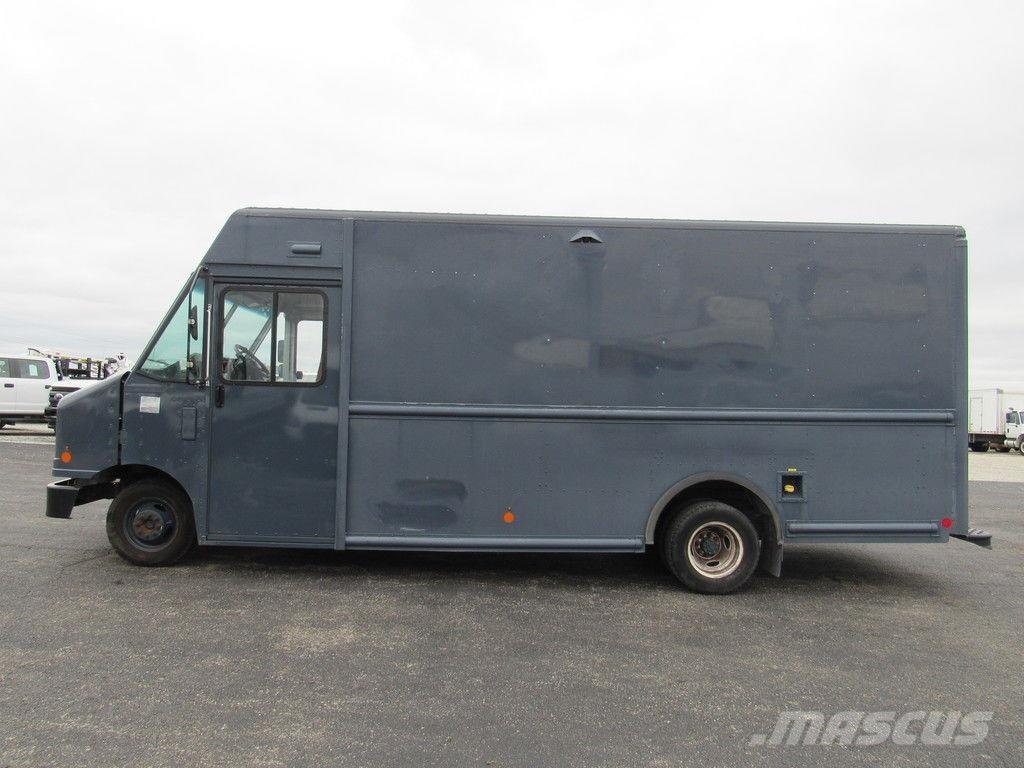 Ford E-450 厢式货车