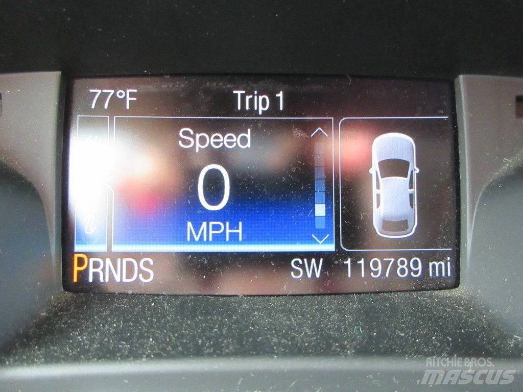 Ford Escape 汽车