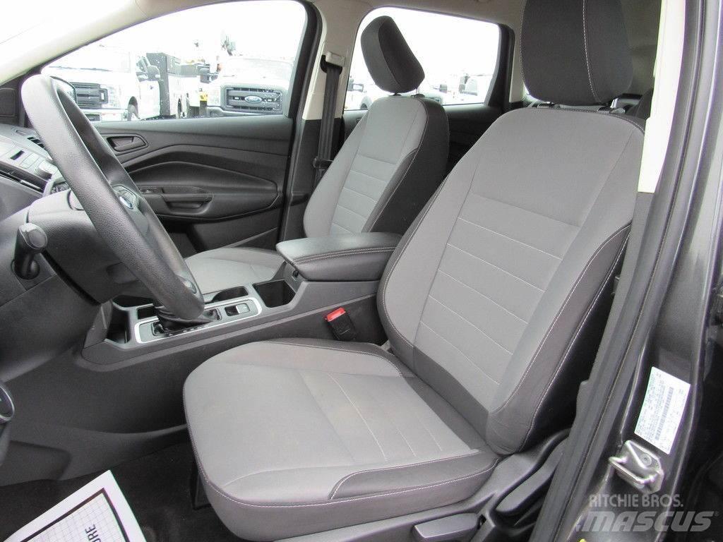 Ford Escape 汽车
